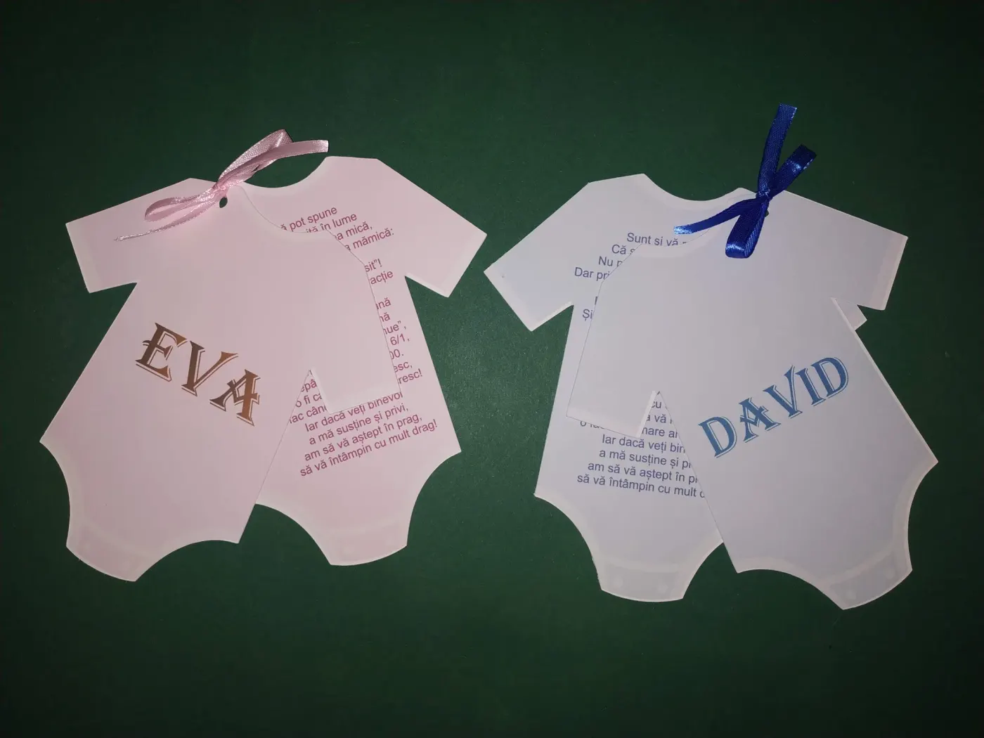 Invitație de botez, gemeni - bebe body